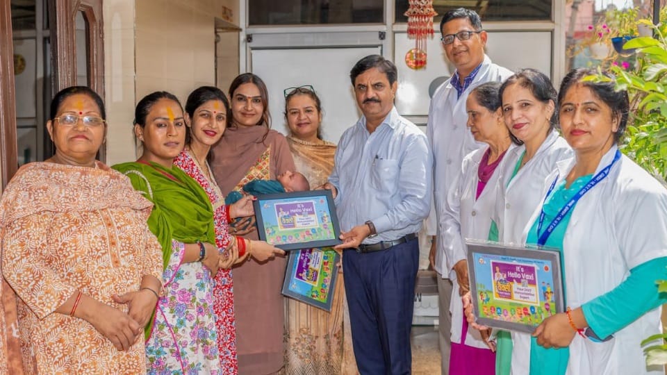new model of public participation in vaccination Chandigarh achieves 100% coverage with help of transgenders