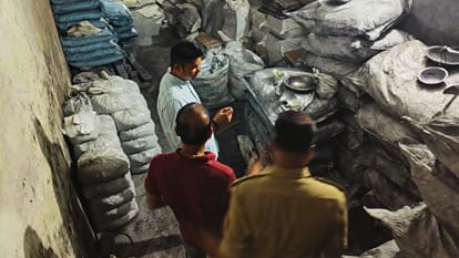 Large-scale storage license firecracker manufacturing only one person business being conducted 50 locations