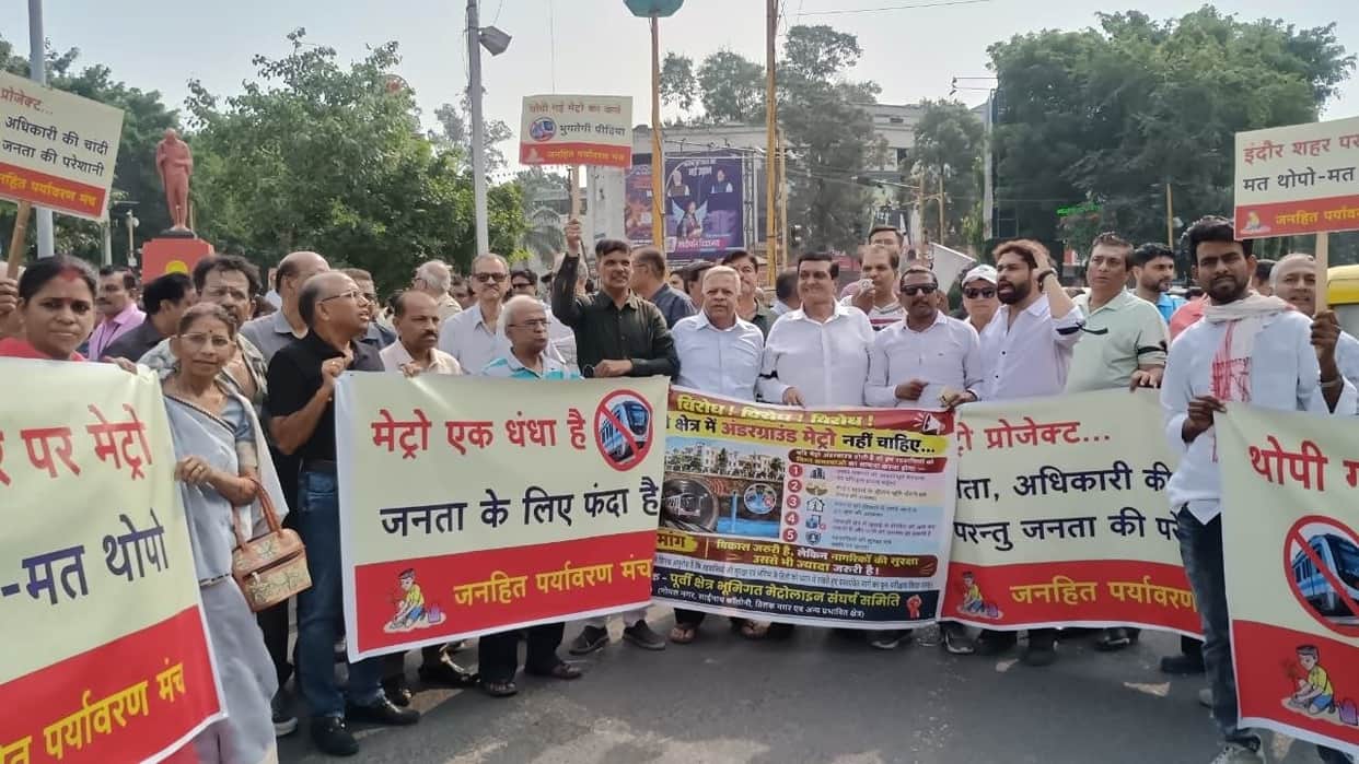 indore-residents-protest-against-underground-metro-route-plan