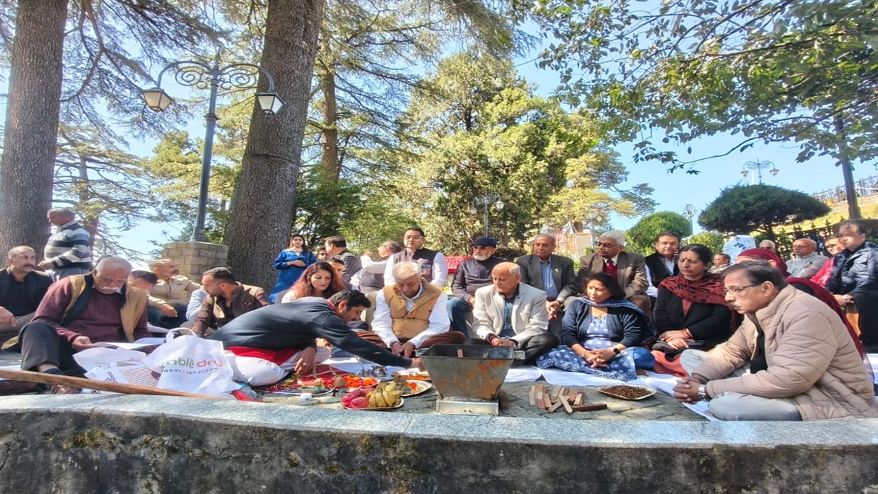 Mall Road MC Park to be developed at a cost of Rs 1 crore; MLA Harish Janartha performs bhumi pujan
