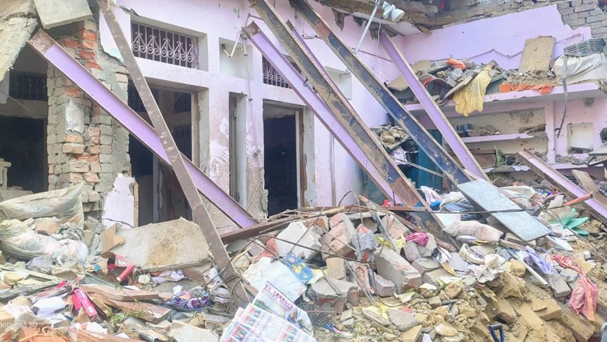 Varanasi Gunpowder blue drum Raju Khan house smell persists debris leaving local residents state of panic