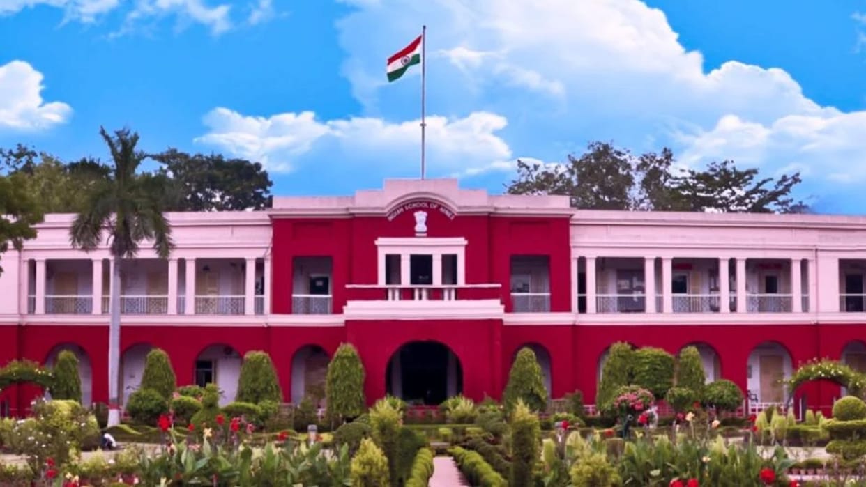 IIT ISM Dhanbad Researcher Pratima Kumari Gets Patent For Safe Lithium Ion Battery Discharging Technology