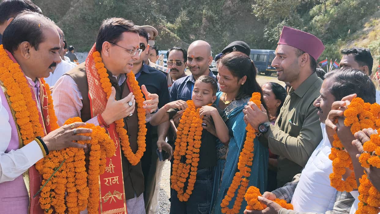 CM Dhami arrived at Champawat Circuit House and inaugurated as well as laid  foundation stones Many projects