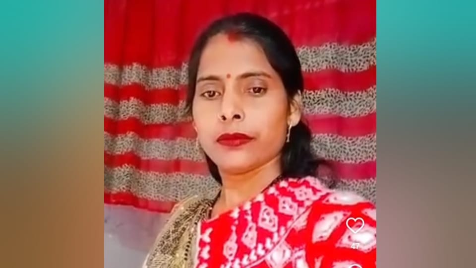 Greater Noida New twist death of five members case against Mahesh two sisters and brother in law full story