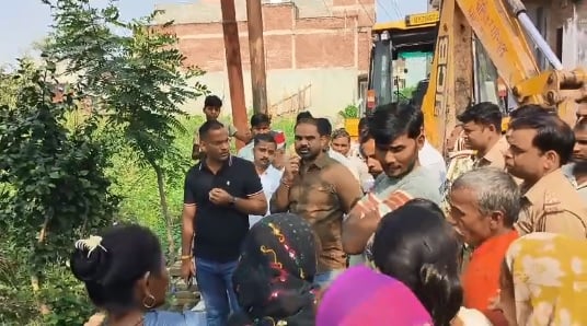कानपुर: नशे की हालत में तालाब में कूदा अधेड़, पत्नी से विवाद के बाद उठाया कदम, दूसरे भी तलाश जारी