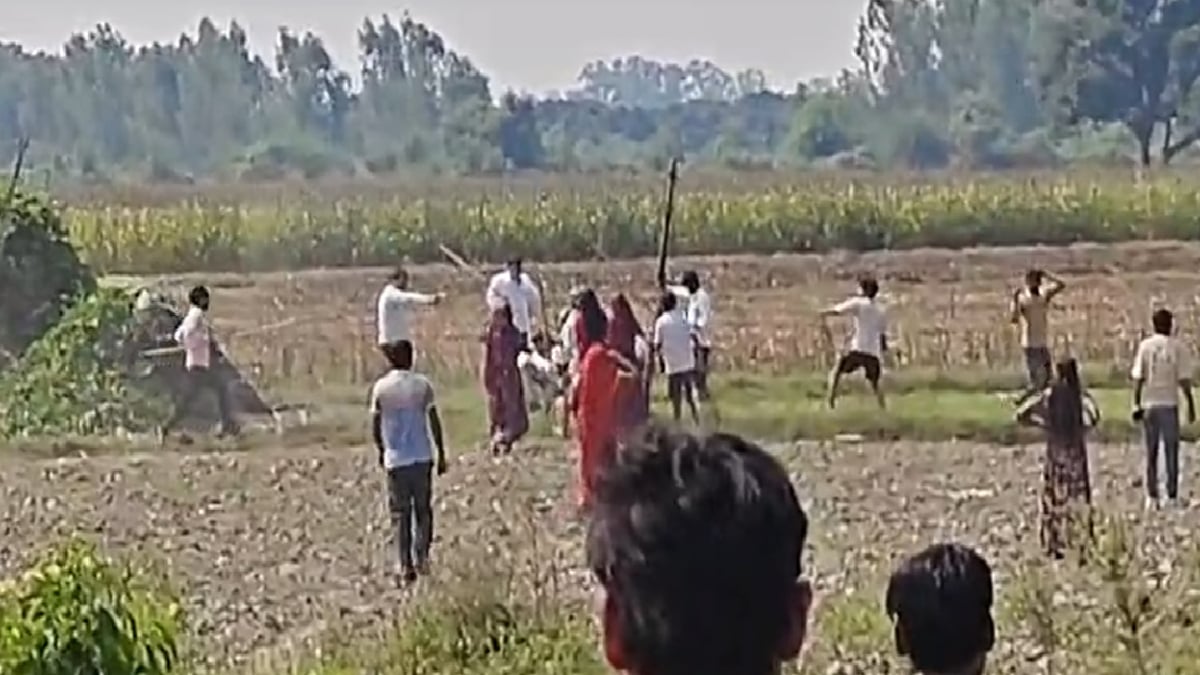कासगंज में खूनी विवाद: जमीन के विवाद में फायरिंग और पथराव, 15 घायल, गंभीर हालत में आठ हुए रेफर
