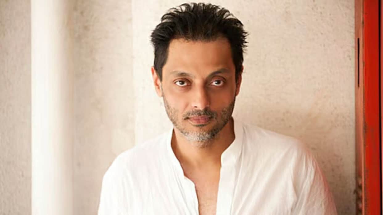 filmmaker Sujoy Ghosh shared his memories of childhood durga pooja and using it for vidya balan movie kahaani