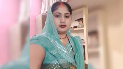 Three deaths in Varanasi Truck drags married woman 100 meters road blocked two young men lose lives