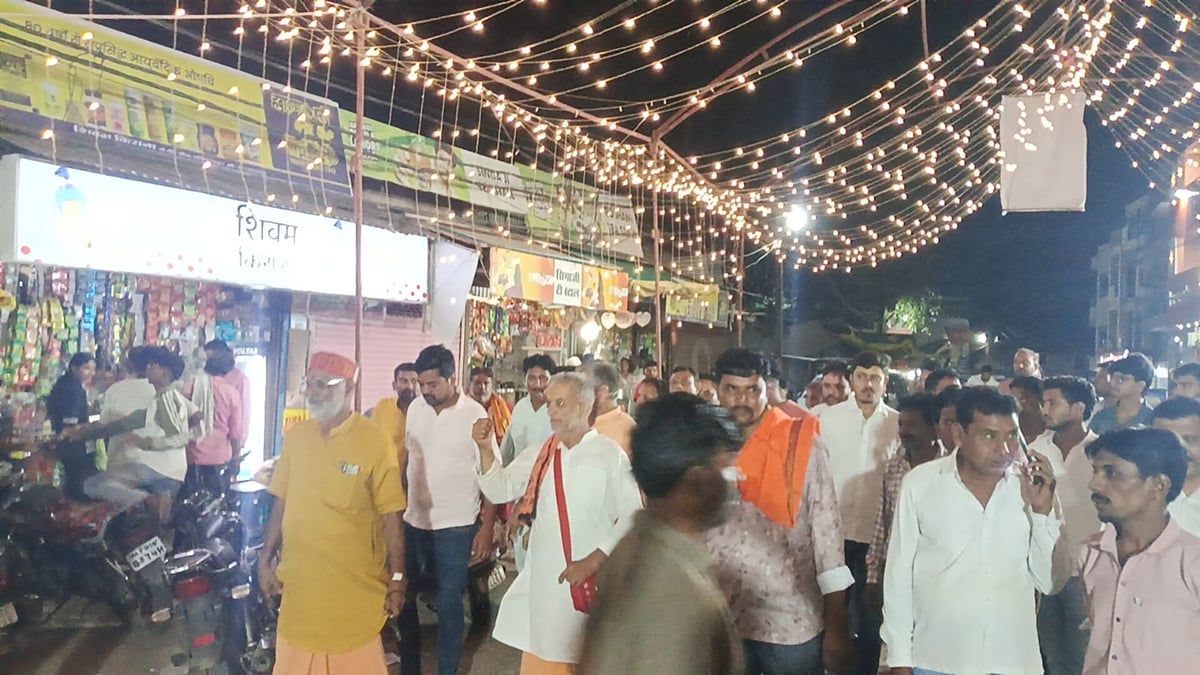 कल से ओंकारेश्वर बंद: मांगों पर सहमति नहीं बनने से नगरवासी लामबंद, होटल-दुकानें, नाव और ऑटो बंद रखने का आह्वान