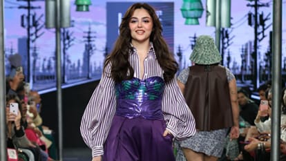 Lakme Fashion Week 2026 Grand Finale Aneet Padda Showstopper For Amit Aggarwal