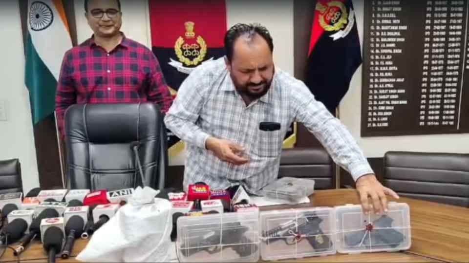 बरामद हथियार