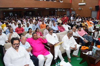 Varanasi Devvanshaj opens new window into evolutionary journey of humanity and civilization