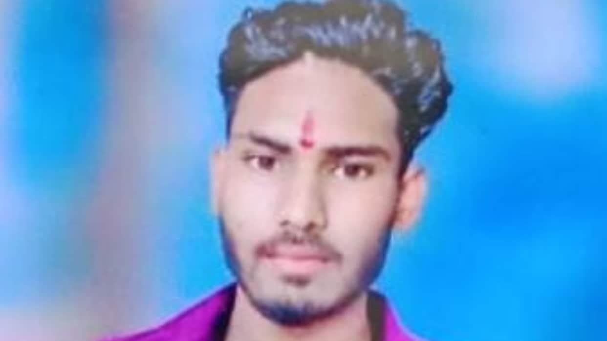 Bodies of a married woman and man found hanging from separate trees in Lakhimpur kheri