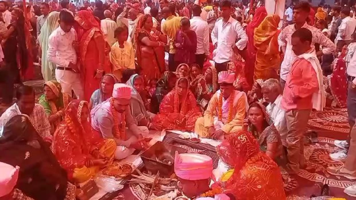 250 couples tied the knot in a mass wedding in Lakhimpur kheri