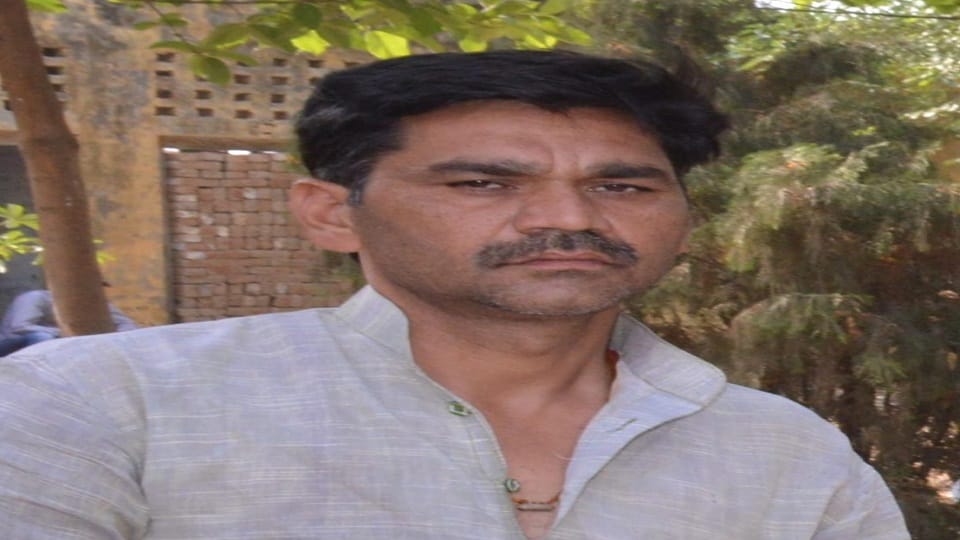 Aligarh Ex SV College Union President Dies Bike Collision