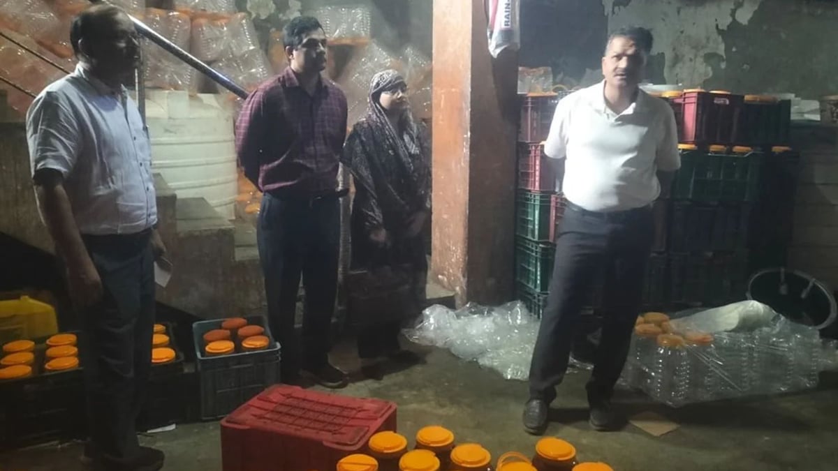 राजस्थान: अचार की टंकियों में मिलीं मरी हुई छिपकलियां-मकड़ियां…85 हजार किग्रा सामग्री सीज, परिसर सील