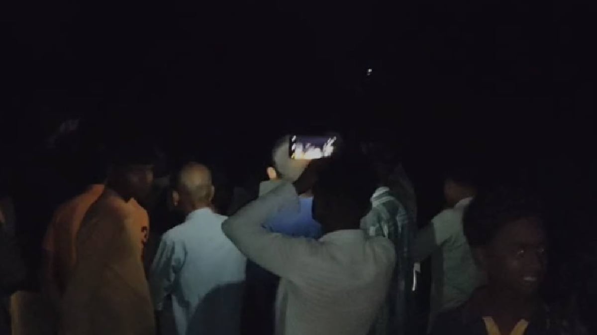 यूपी: गोंडा में प्रतिमा विसर्जन के दौरान टेढ़ी नदी में डूबे पांच युवक, एक की मौत, दो लापता; एसडीआरएफ पहुंची