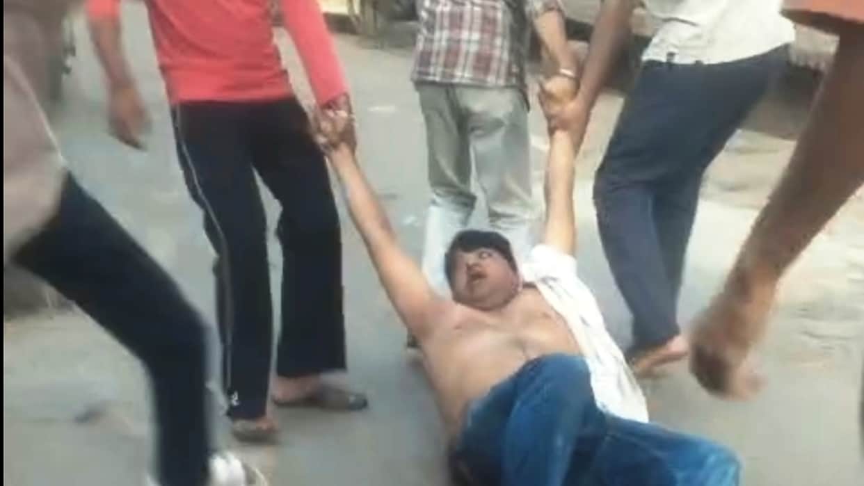 man brutally beaten and dragged along the road due to a grudge in Bareilly