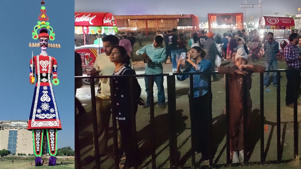 Dussehra in Panchkula Effigies of Ravana burnt at three locations Shalimar Ground 221 foot Ravana effigy