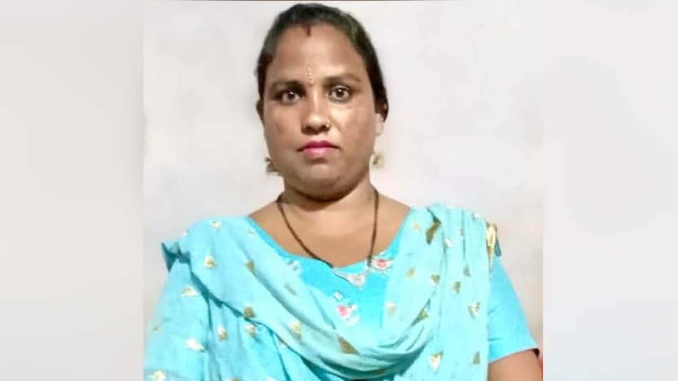 woman died in accident in halwara