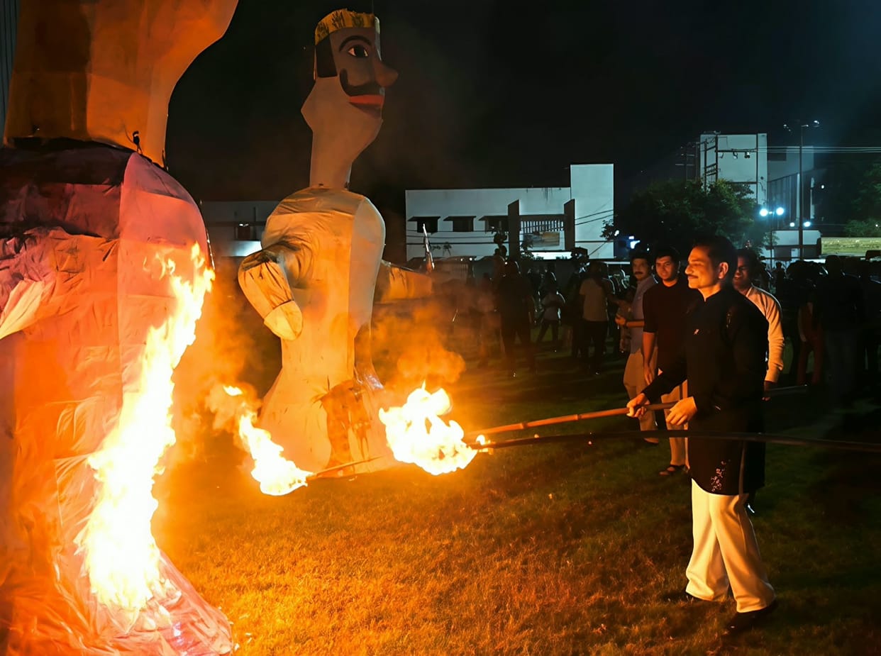 Varanasi Police Commissioner Mohit Agarwal participated in Ravan Dahan alongside the police family
