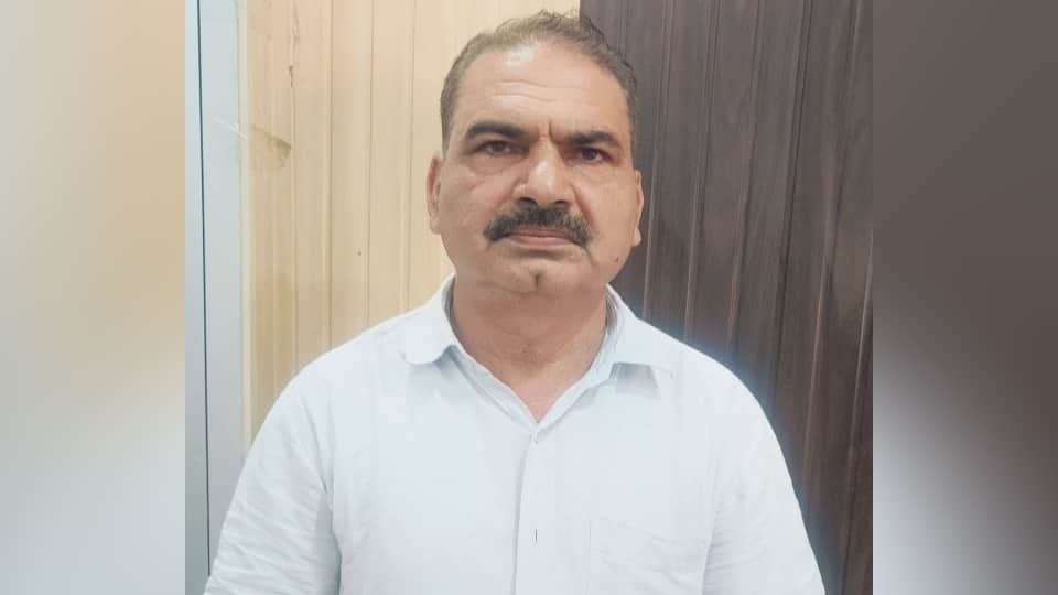 Saharanpur: Revenue inspector arrested while accepting Rs 15,000; had demanded the bribe