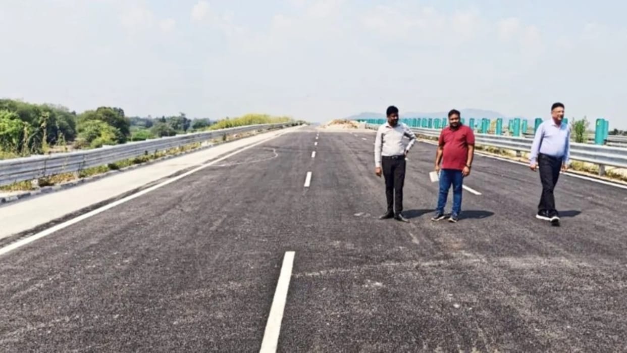Raipur: Cracks Found on Bharatmala Highway Before Inauguration; NHAI Collects Samples for 15 Tests