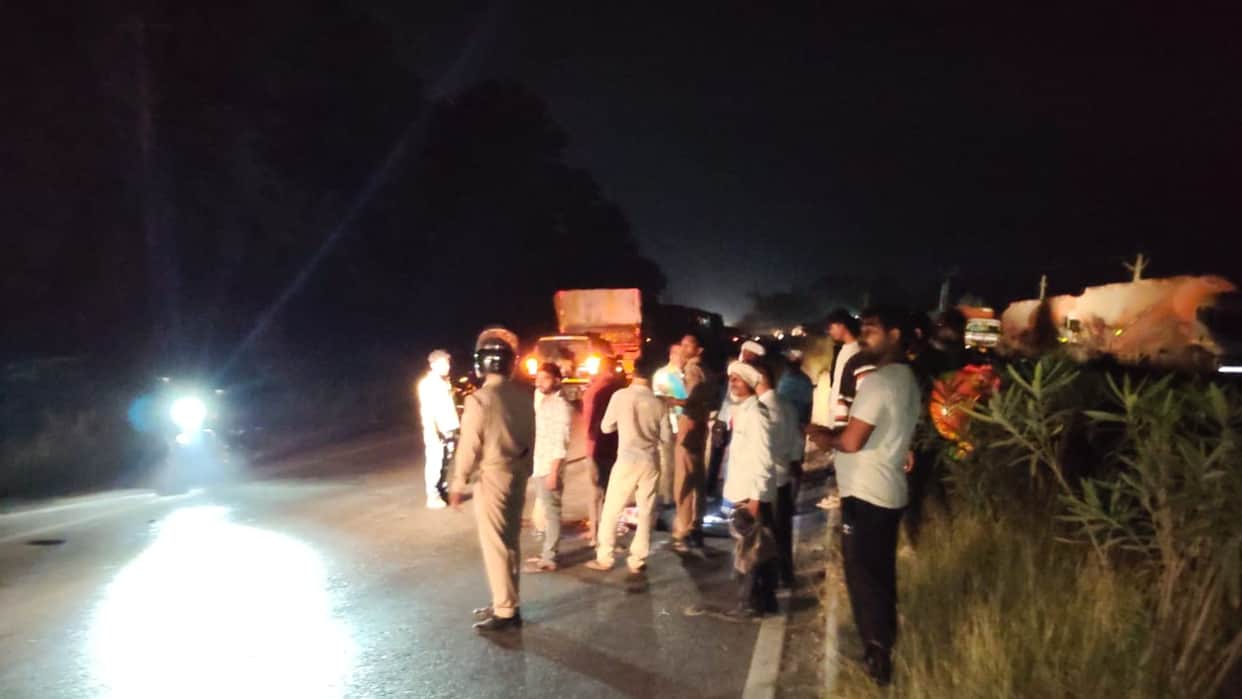 Motorcyclist killed after being hit by Hyva in sonbhadra