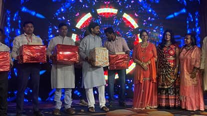 Lucknow: Durga Puja celebrations, Ramlila performances, and Dandiya captivate at Imar Gomti Greens; see photos