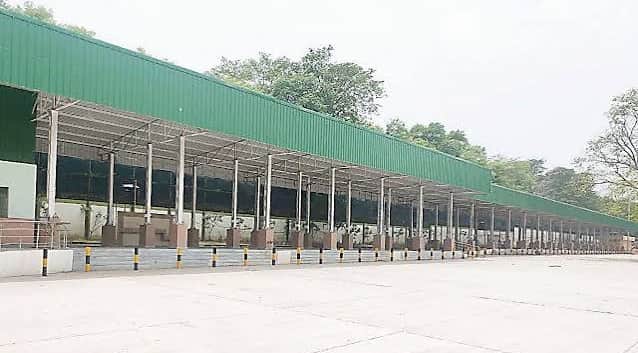 Kanpur Signature City bus terminal built at cost of 12 crore lies deserted no buses arrive and no passengers