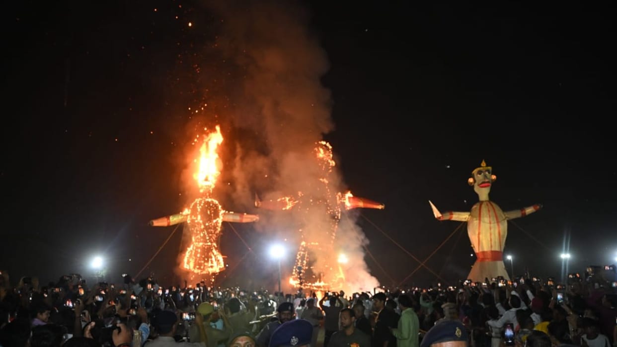 Vijayadashami 70-foot-tall Ravana reduced to ashes in 71 seconds cockroach symbolizing evil in varanasi