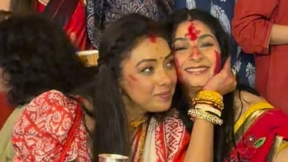 Durga Puja 2026: rupali ganguly tanisha mukherjee Photos Viral from Sindoor khela celebration