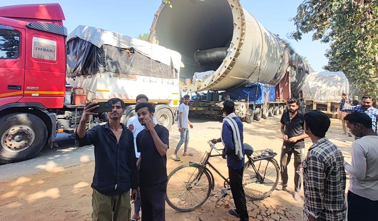 A 240 wheeled truck carrying a 200 tonne vessel arrived in Lakhimpur Kheri