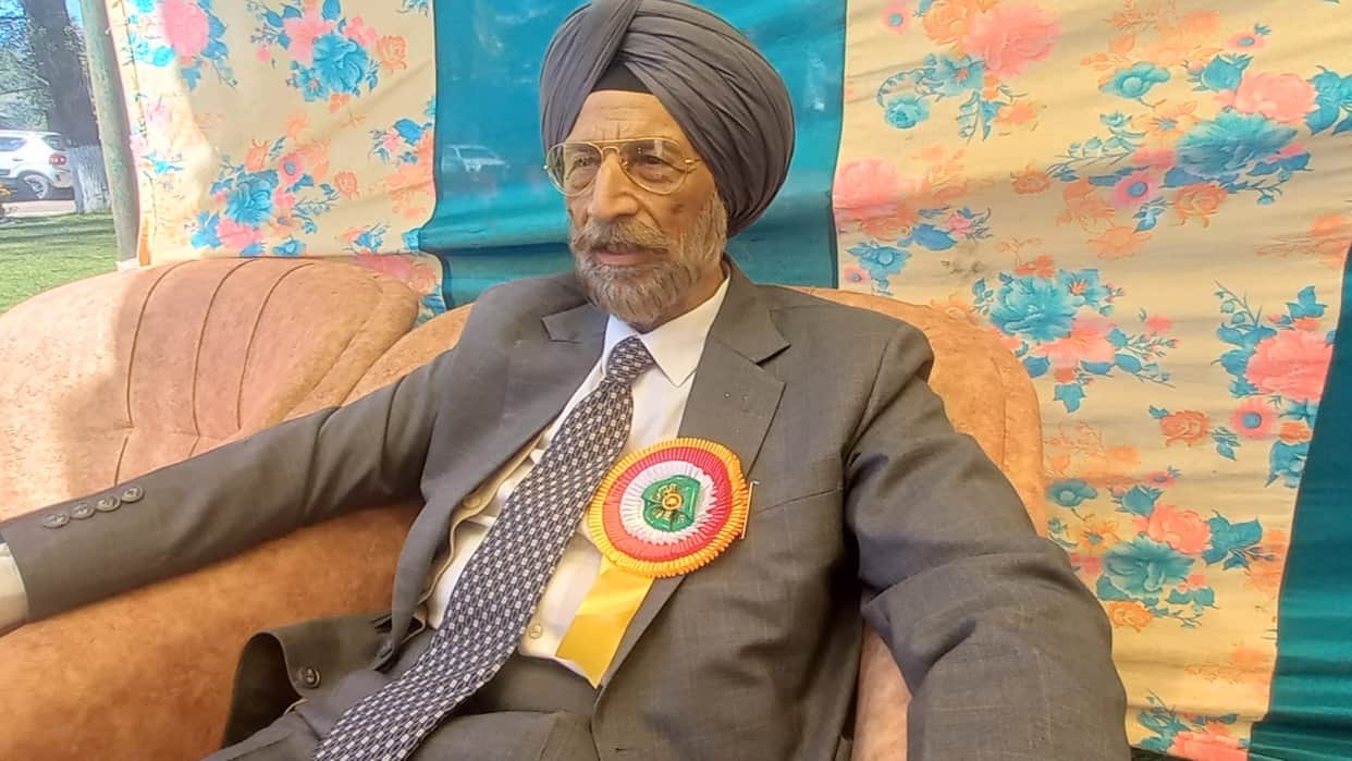 Dr. Chahal has warned that Himachal’s apple cultivation could face the same fate as cotton farming