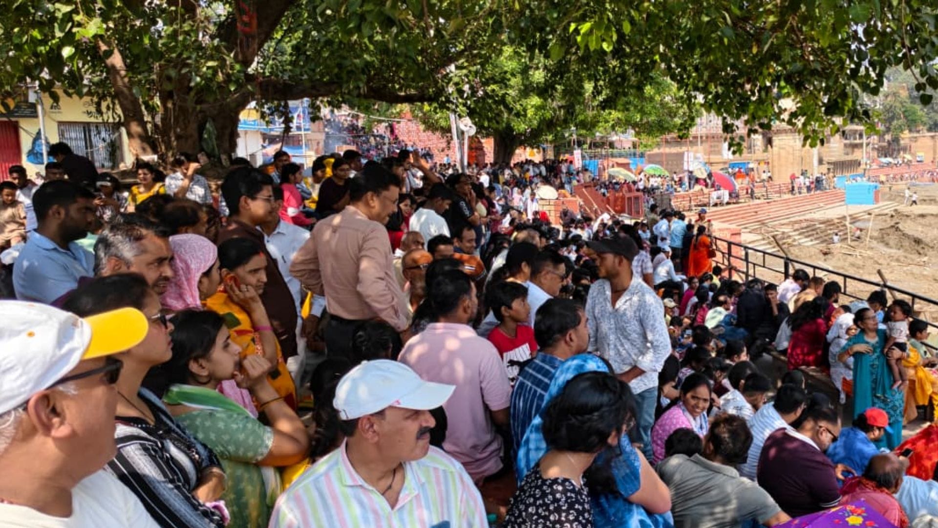 Air Show in Varanasi: Rafale Sukhoi-30 MKI Mirage-2000 and Tejas fighter aircraft Crowd with Aerial Display