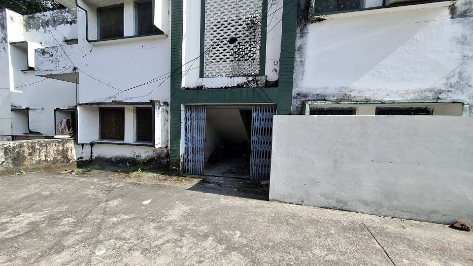 Electricity meters missing from government residences in pooled houses near Haldwani Kotwali