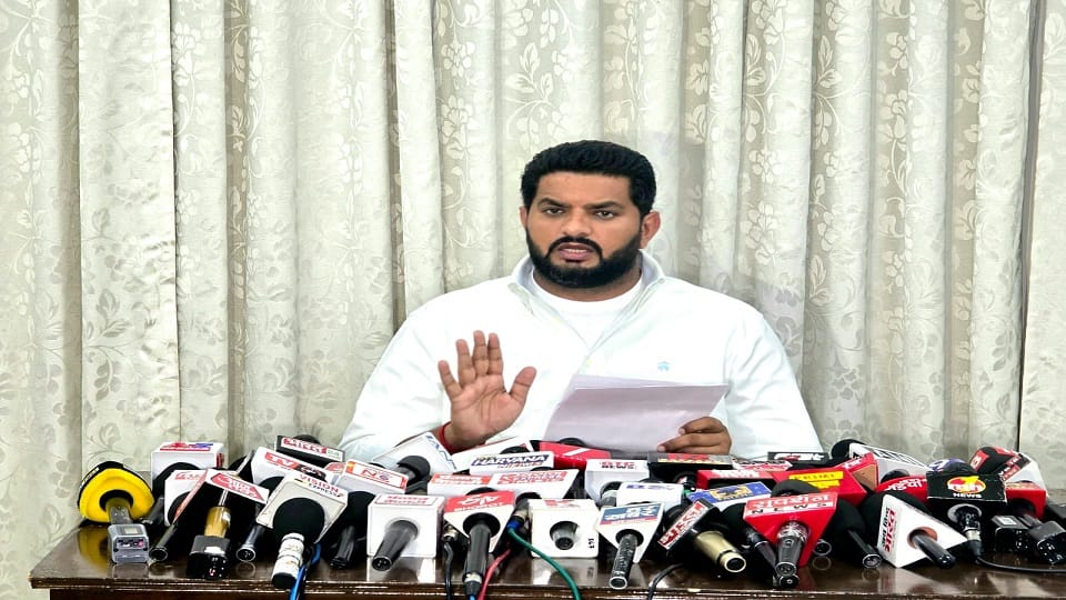 Congress MLA raises questions over privatization of electricity department