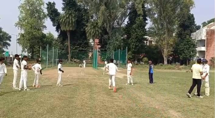 Kanpur Under 13 cricket camp begins 30 young players sweat it out on the field training to continue until 28th