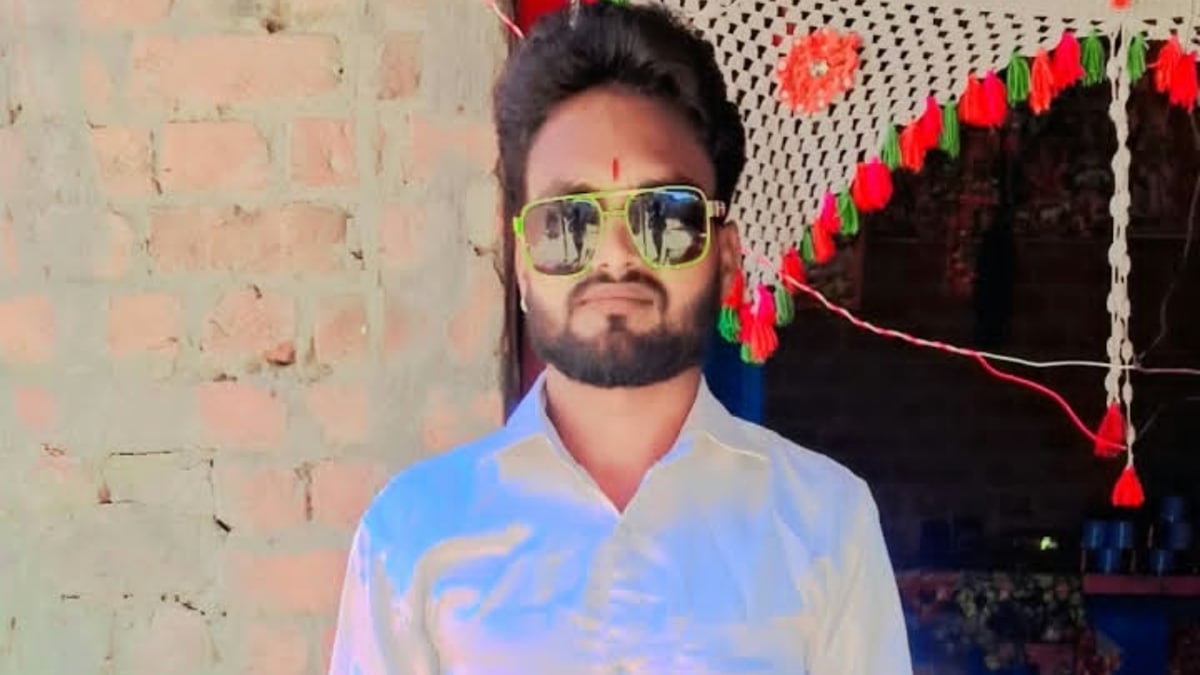 बदायूं: हादसे में बाइक सवार युवक की मौत, सड़क पर क्षत-विक्षत हालत में पड़ा मिला शव