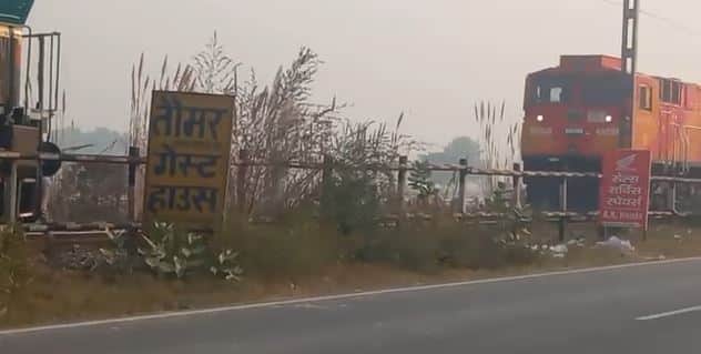 Goods Train Engine Fails Between Mathura and Raya, Passenger Trains Delayed