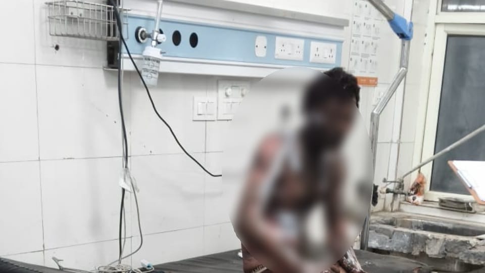 husband doused wife in oil and set her on fire in Hisar