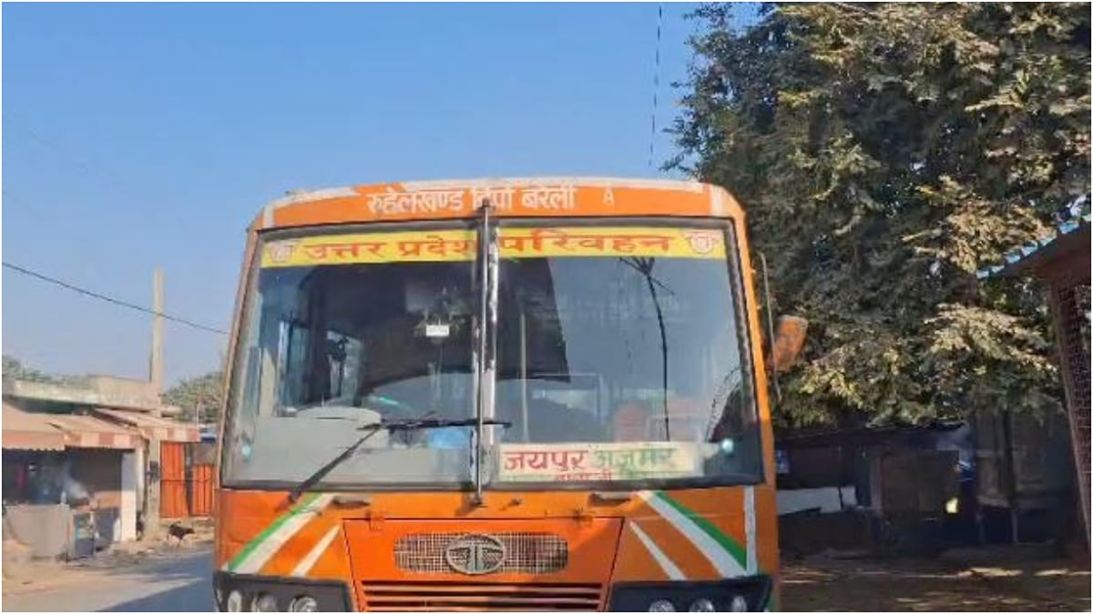 बदायूं में हादसा: पत्नी का उपचार कराने आए युवक की मौत, जिला अस्पताल के बाहर रोडवेज बस ने कुचला