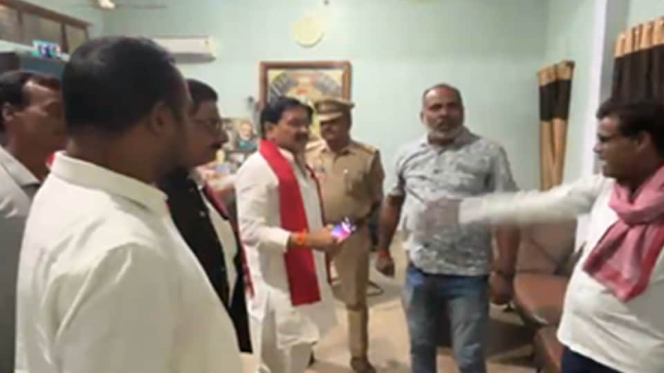 Auraiya: Uproar as police enter school; SP MLA raises slogans