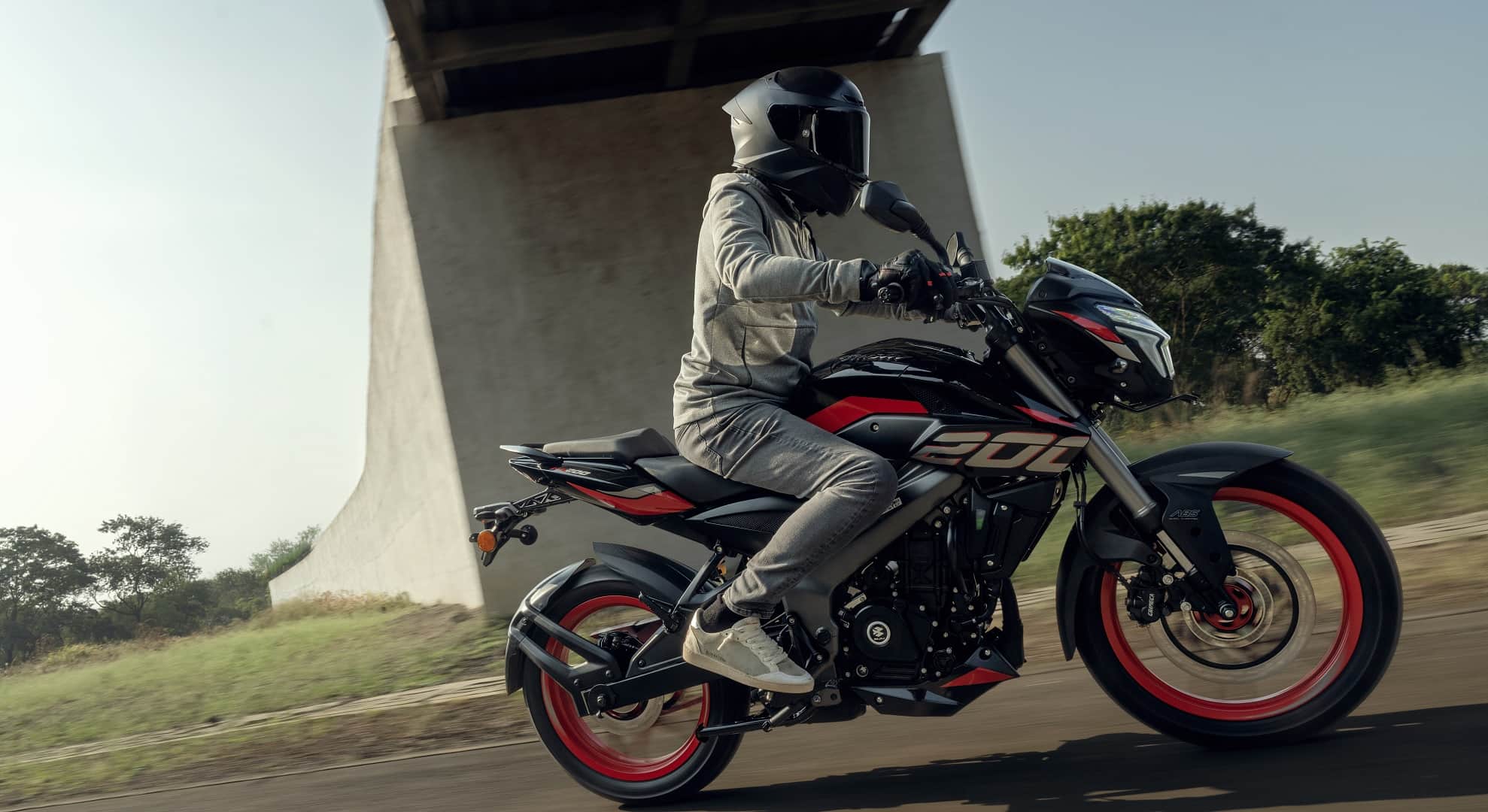 Updated Bajaj Pulsar NS200 Launched: Check New Features Price Specs