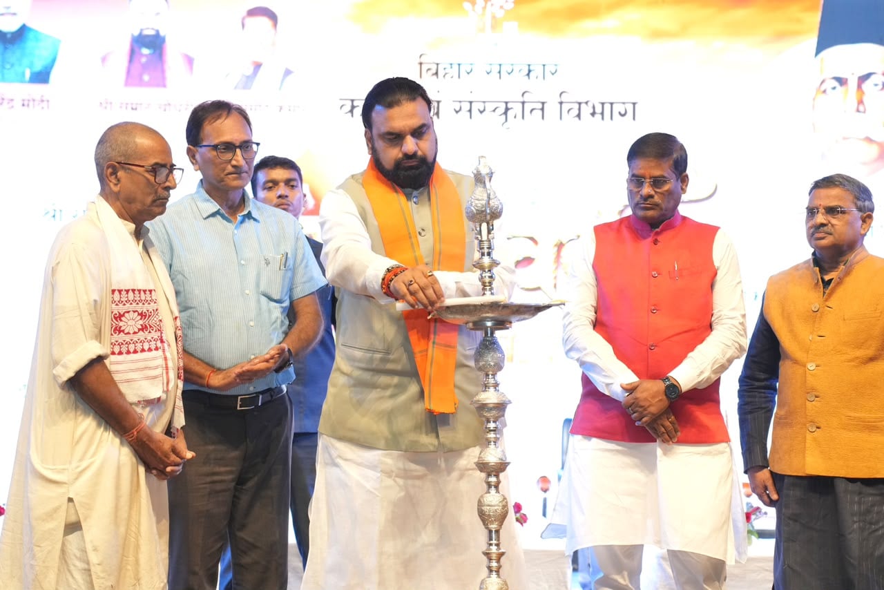 भागलपुर-नवगछिया-कटिहार के यात्रियों को राहत, रेलवे ने की विशेष ट्रेनों की व्यवस्था