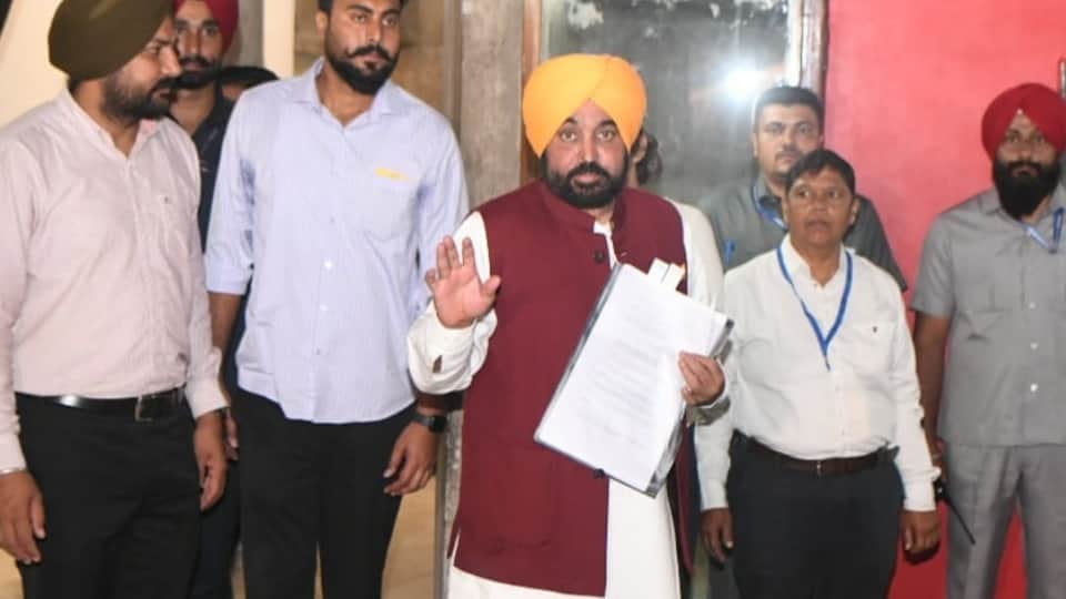 Second day of Punjab Assembly session Congress protests Jhota murder case