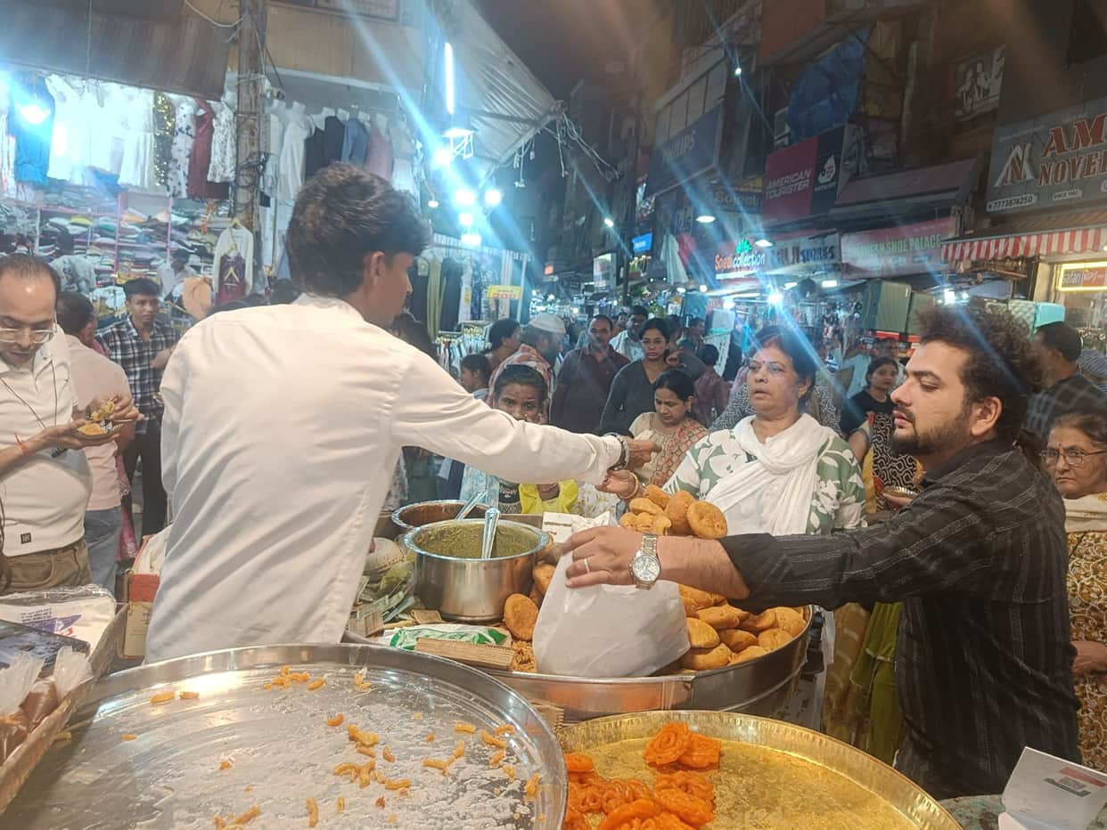Food samples from several shops and hotels in Bhopal have failed tests; items ranging from paneer to milk were