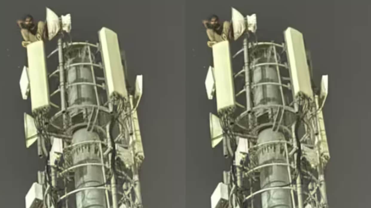 Man Climbs Mobile Tower to Talk to Girlfriend Police Takes an Hour to Bring Him Down