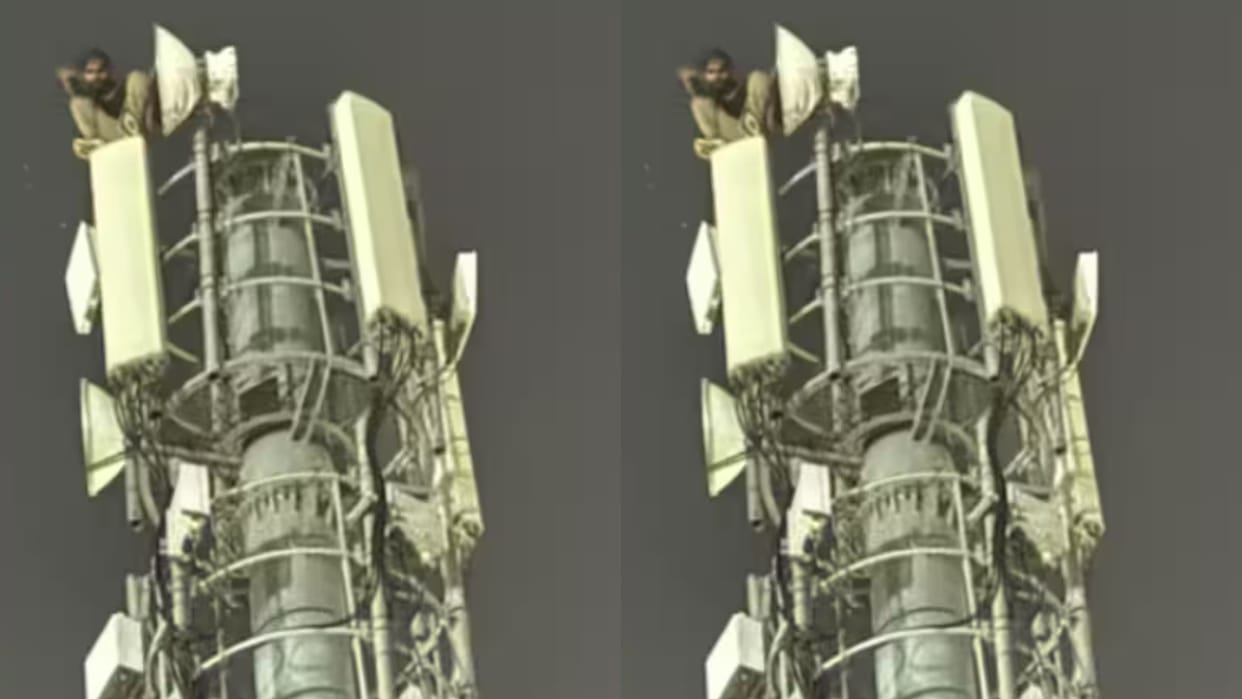 Man Climbs Mobile Tower to Talk to Girlfriend Police Takes an Hour to Bring Him Down