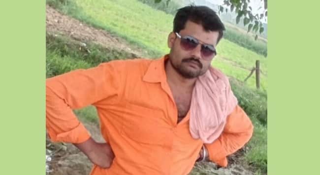 Fatehpur Liquor shop salesman murdered robbery or personal enmity suspected police engaged in investigation